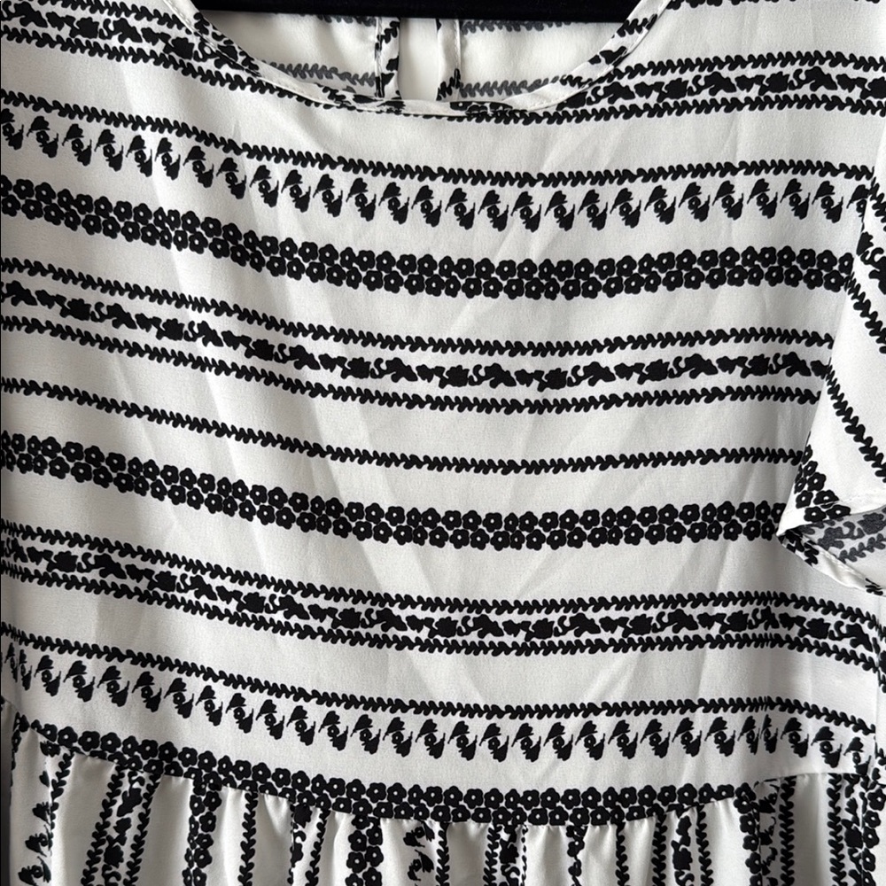 SHEIN Black and White Patterned Midi Dress - Picture 3 of 3